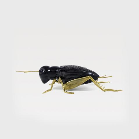 Grilo (patas em latão natural)